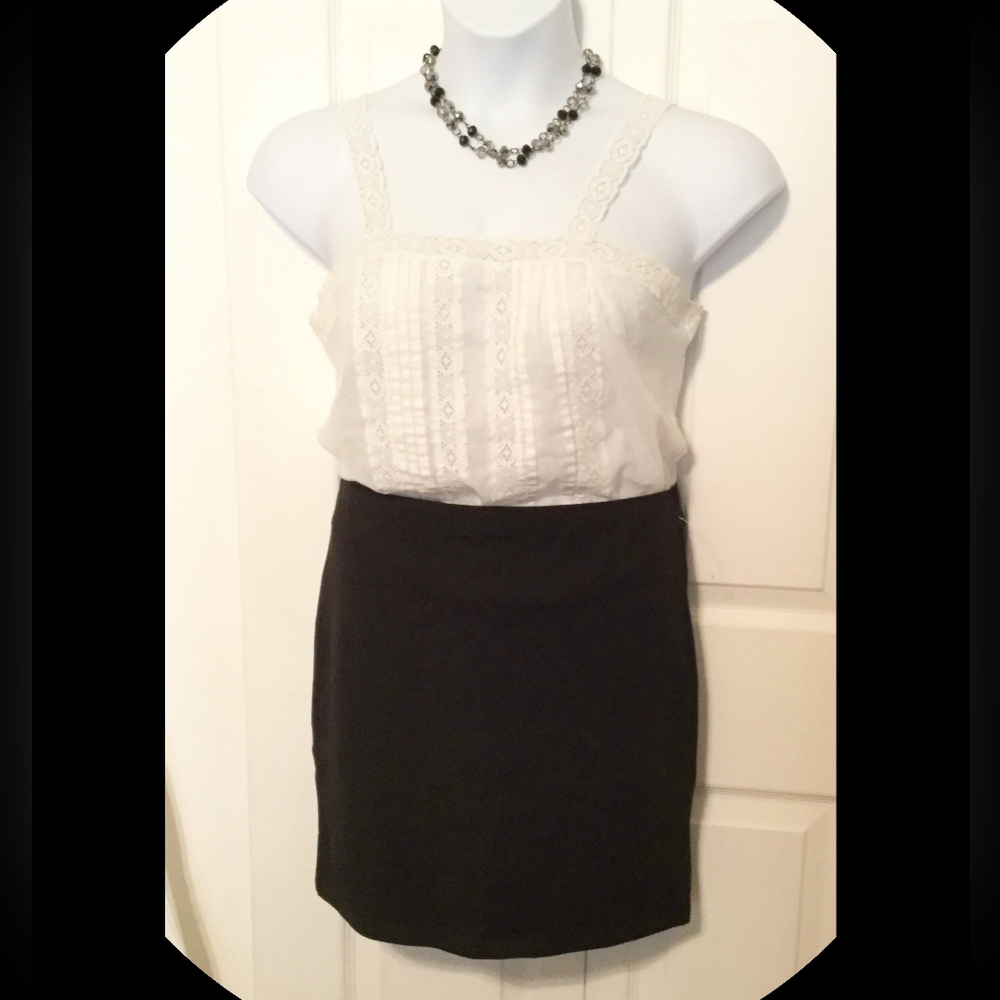 #497-Decree Elegant Black Pencil Mini Skirt